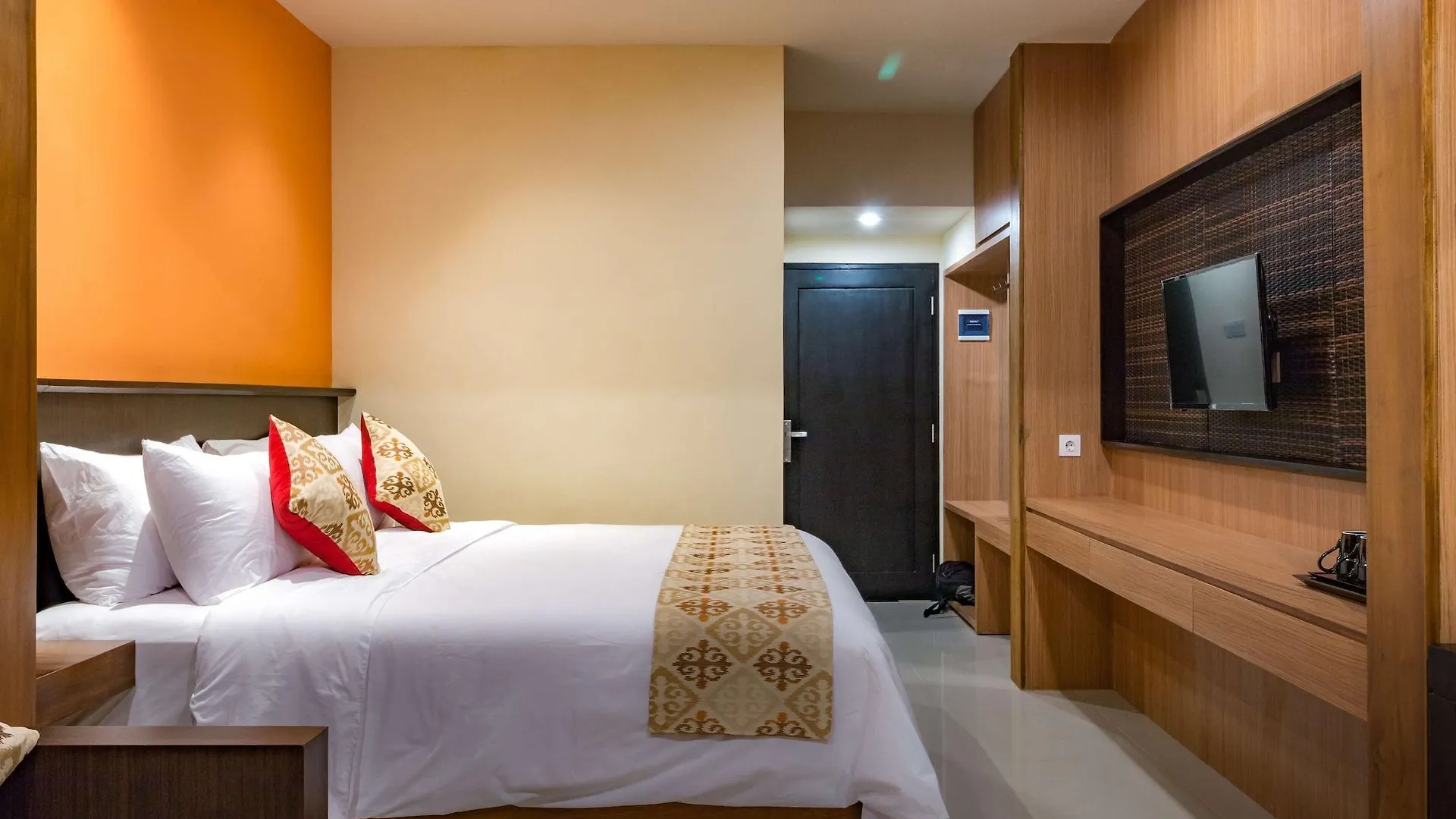 **  Ab Hotel Kuta By Agata Indonesia